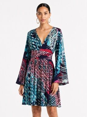 LAUNDRY BY SHELLI SEGAL | Abstract Dress With Bell Sleeve